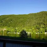 Altes Faehrhaus An Der Mosel Anno1633 *