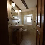 Altes Faehrhaus An Der Mosel Anno1633 アパート トラーベン・トラールバッハ