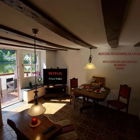 Apartamento Altes Faehrhaus An Der Mosel Anno1633 Traben-Trarbach