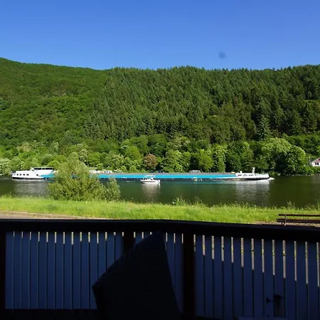 Altes Faehrhaus An Der Mosel Anno1633 Апартаменты *