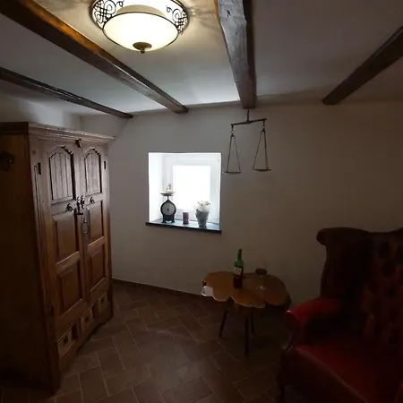 Altes Faehrhaus An Der Mosel Anno1633 Апартаменты *