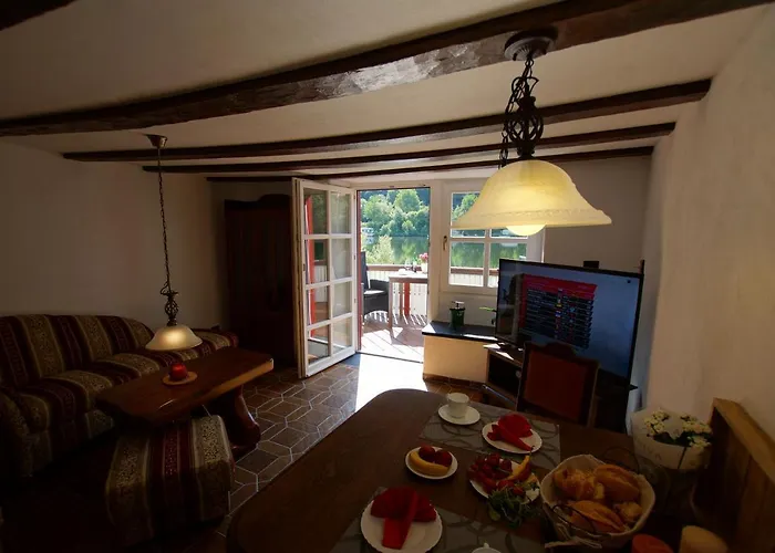 Altes Faehrhaus An Der Mosel Anno1633 公寓