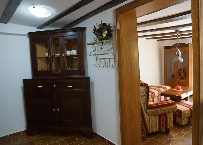 Altes Faehrhaus An Der Mosel Anno1633