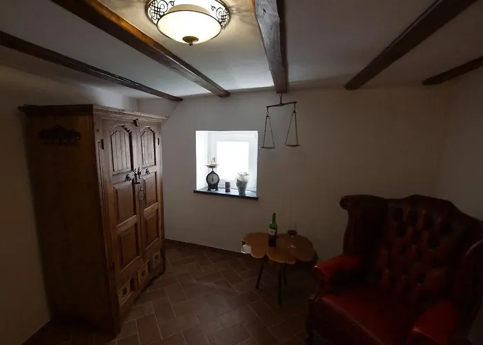 Altes Faehrhaus An Der Mosel Anno1633 公寓 *