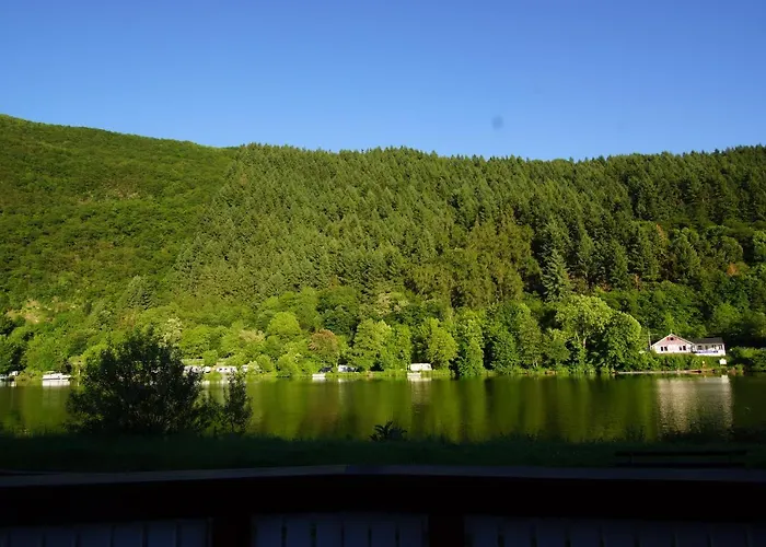 Altes Faehrhaus An Der Mosel Anno1633 * Traben-Trarbach